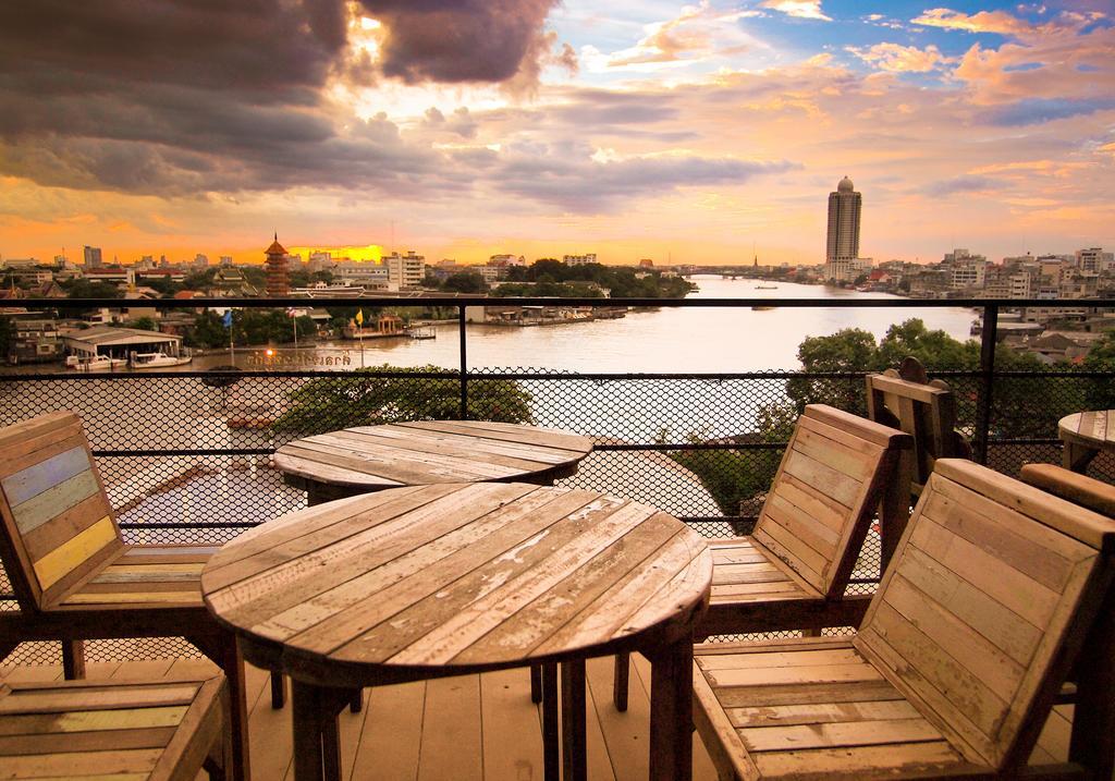 River View Wisma tamu